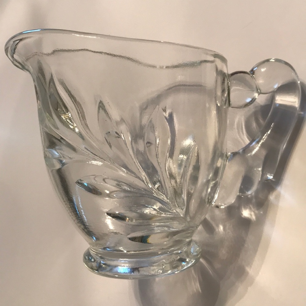 Creamer glass